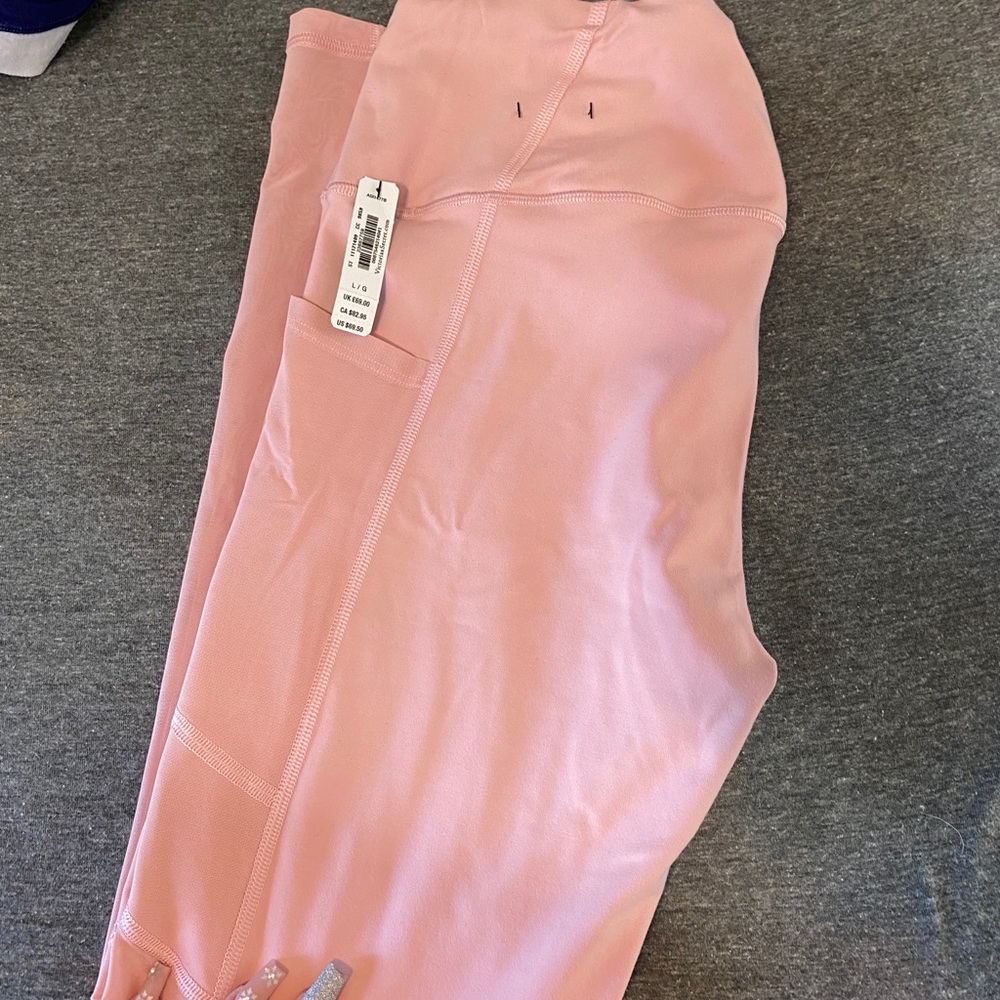 VS leggings